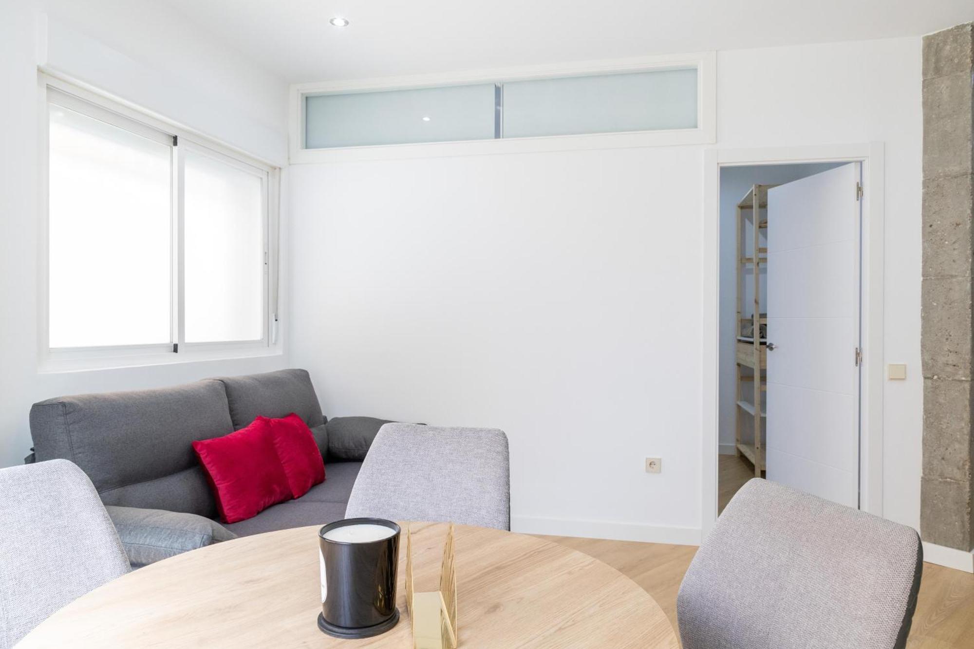 Excelente Apartamento Familiar Madrid Centro エクステリア 写真